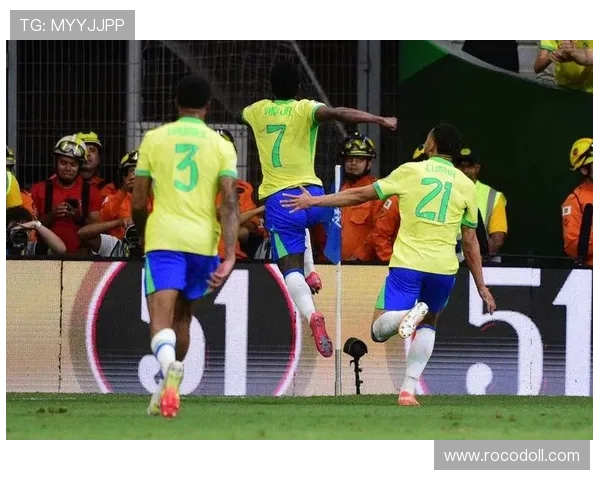 拉菲尼亚与罗德里戈：巴西队右边锋位置竞争差距解析